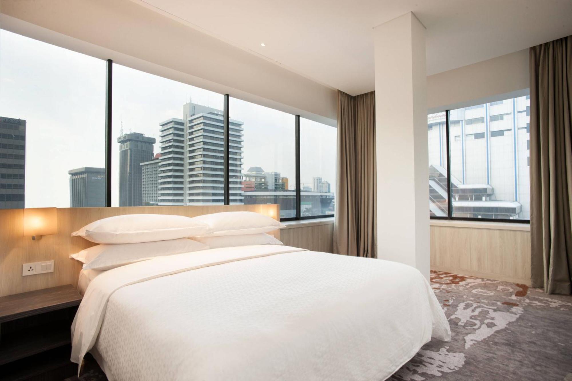 Four Points By Sheraton Jakarta Thamrin Exterior photo