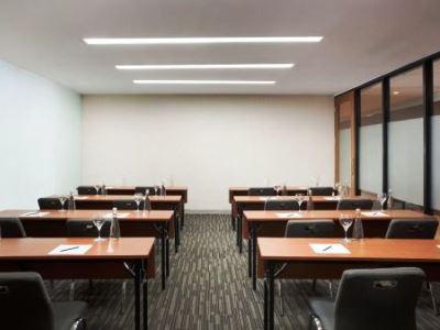 Four Points By Sheraton Jakarta Thamrin Exterior photo
